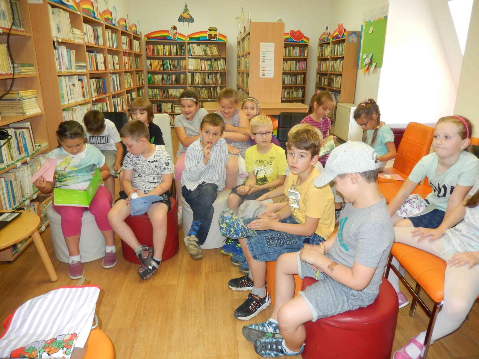 Fotogaléria Zápis prvákov ZŠ Clementisova (12) Zápis prvákov ZŠ Clementisova